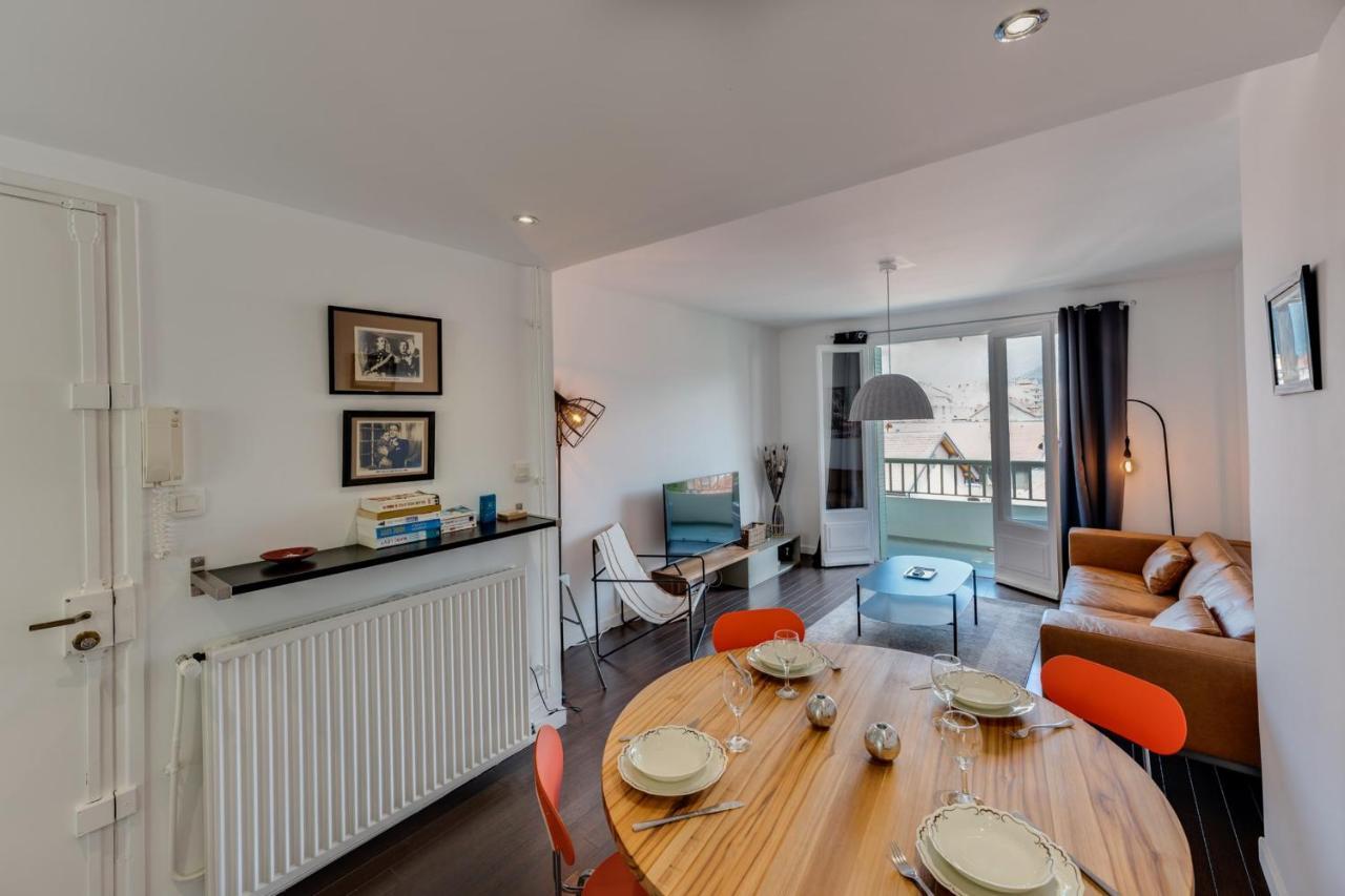 Allure - 2 Bedroom Apartment With Balcony In The Centre Of Annecy Buitenkant foto